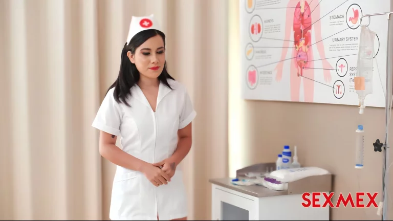 ⁣The Naive Nurse 