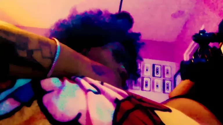 Hot Ebony Babe Gets Fucked And Cummed On Her Ass 